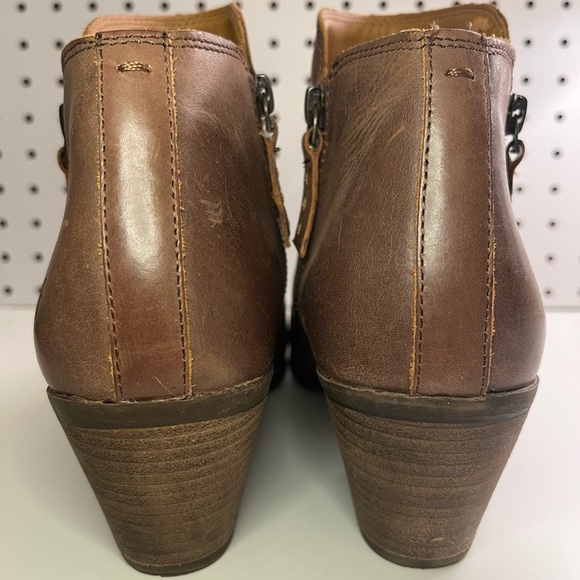 Frye Judith Double Zip Leather Ankle Boots Size 8.5 in Wheat - Picture 13 of 16